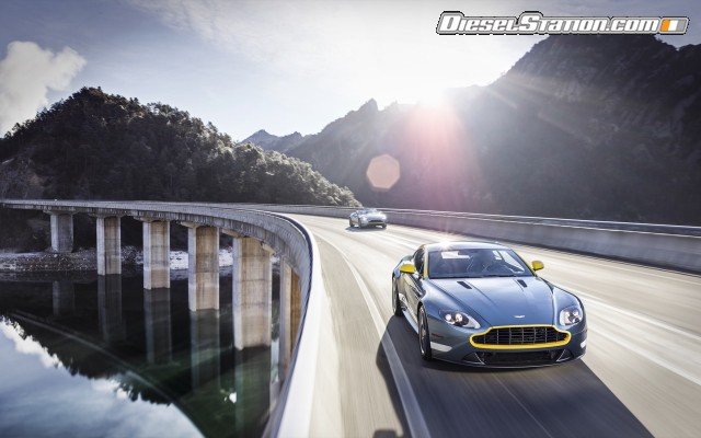 Aston Martin V8 Vantage GT 2015 Widescreen Picture #18 Aston Martin V8 Vantage GT 2015 Widescreen Picture #18